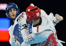Joel Gonz&aacute;lez en su primer combate ante Uno Sanli en Londres 2012