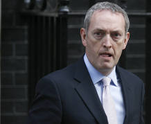 El ex ministro de Defensa, John Hutton.