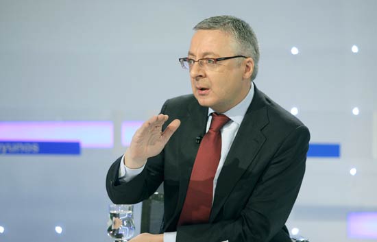 Desayunos - Entrevista &iacute;ntegra al ministro de Fomento, Jos&eacute; Blanco