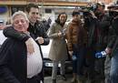 Jos&eacute; Luis Nieto junto a su hijo reflejan la felicidad de haber repartido el primer premio