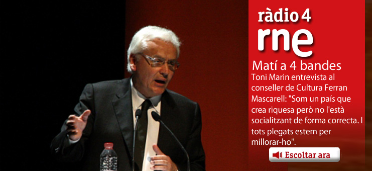 Imagen Mat&iacute; a 4 Bandes - 2a part de la tert&uacute;lia. Babis Kokosis, Gr&egrave;cia-FMI. Entrevista a Ferran Mascarell