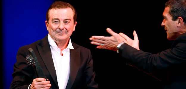 Juan Diego recibe el 'Premio M&aacute;laga'