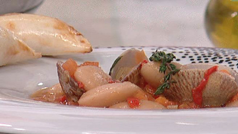 Saber Cocinar - Jud&iacute;as blancas con almejas en salsa - 07/02/12