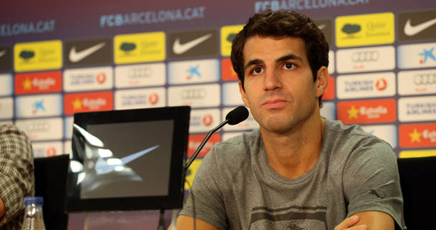 El jugador azulgrana, Cesc F&aacute;bregas, en rueda de prensa.