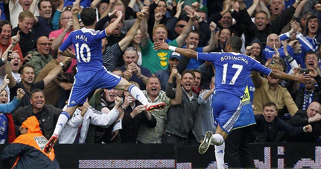 El jugador español, Juan Mata, celebra su primer gol con el Chelsea en el día de su debut. El jugador español, Juan Mata, celebra su primer gol con el Chelsea en el día de su debut.