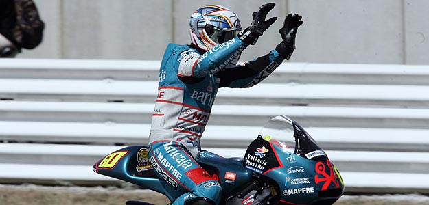 Julián Simón acaricia uno de los sueños de su vida: ser campeón del mundo. Julián Simón acaricia uno de los sueños de su vida: ser campeón del mundo.