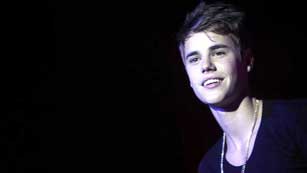 Ver v&iacute;deo  'Justin Bieber presenta su nuevo disco "Believe" en Madrid'