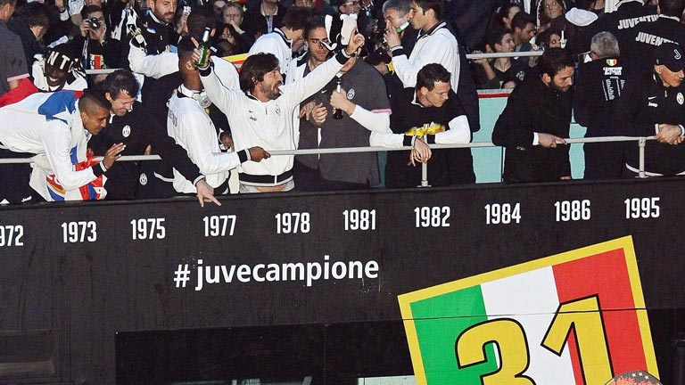 Juventus y Galatasaray celebran sus t&iacute;tulos de Liga