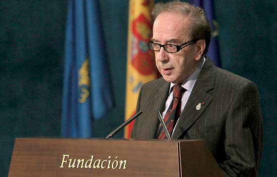 Discurso &iacute;ntegro de Isma&iacute;l Kadar&eacute;