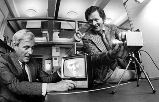 Kao, Boyle y Smith ganan el Premio Nobel de F�sica 2009