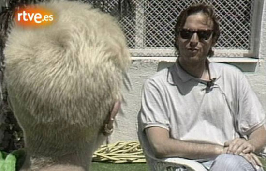 Karmele Mertxante entrevista a Miguel Bos&eacute; en 1986