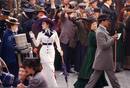 Kate Winslet y Billy Zane subiendo al Titanic en una escena de la pel&iacute;cula