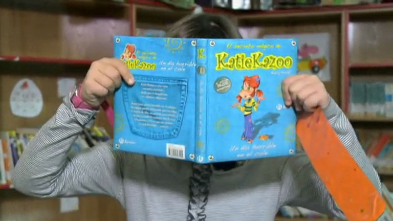 P&aacute;gina 2 - Mini club de lectura: "Katie Kazoo"