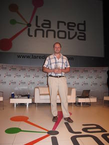 Mat&iacute;as Rozenfard, de Keepcon, gana la competici&oacute;n de startups de la Red Innova.