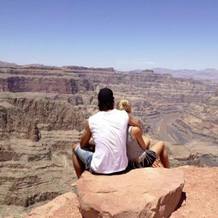 Khedira en el Gran Ca&ntilde;&oacute;n del Colorado junto a su novia