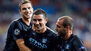 Ver v&iacute;deo  'Kolarov vuelve a adelantar al City (1-2)'