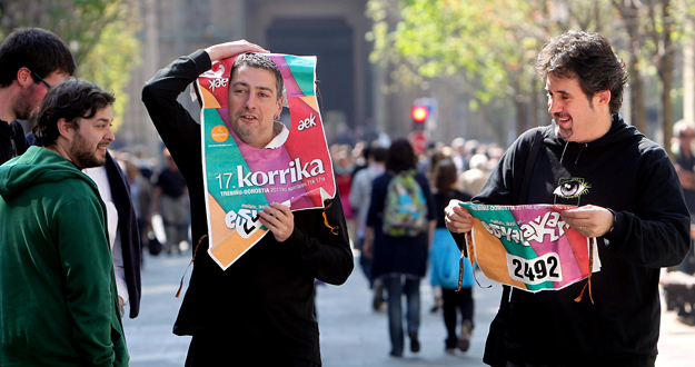 KORRIKA, LA CARRERA POPULAR EN FAVOR DEL EUSKERA KORRIKA, LA CARRERA POPULAR EN FAVOR DEL EUSKERA