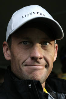 Lance Armstrong super&oacute; un c&aacute;ncer y gan&oacute; siete veces el Tour de Francia.