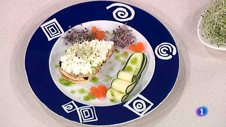 Cocina con Sergio - Lasa&ntilde;a de tortilla con queso y suced&aacute;neo de caviar
