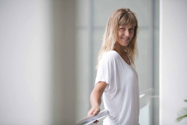 Laura Gonz&aacute;lez presentar&aacute; 'Todos somos sospechosos'