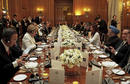 Los l&iacute;deres del G-20 asisten a una cena en Downing Street
