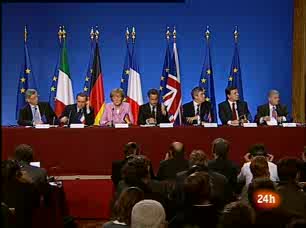 Ver v&iacute;deo  'Los l&iacute;deres de la Eurozona buscan soluciones a la crisis en Par&iacute;s'