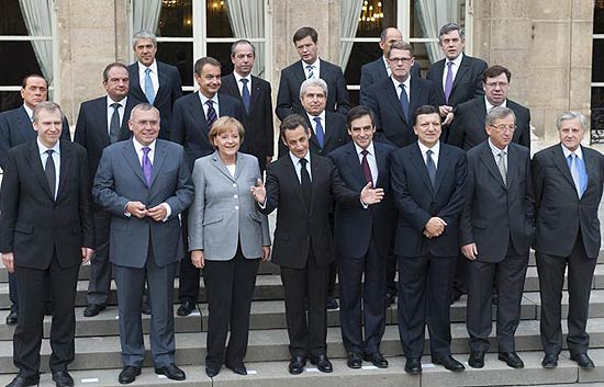 Los l&iacute;deres de la Eurozona, reunidos en Par&iacute;s