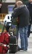 LLEGA A MADRID EL AVI&Oacute;N CON EL &Uacute;LTIMO GRUPO DE ESPA&Ntilde;OLES EVACUADOS DE INDIA