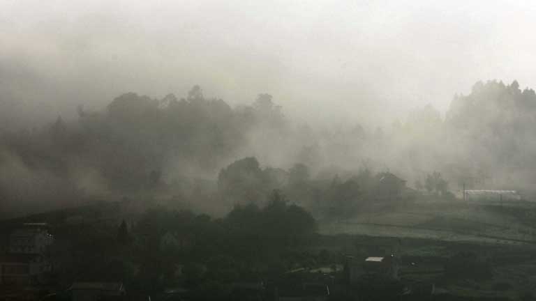 Lluvias y viento en el norte y ascenso temperaturas en sureste