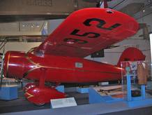 El 'Lockheed Vega 5b' pilotado por Amelia Earhart, en el Museo del Aire y del Espacio en Washington D. C. El 'Lockheed Vega 5b' pilotado por Amelia Earhart, en el Museo del Aire y del Espacio en Washington D. C.