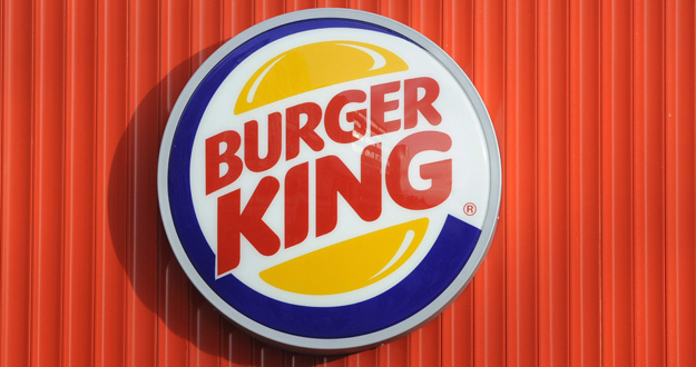 El logo de Burger King en uno de los restaurantes de la cadena en Londres