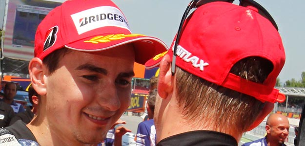 Lorenzo y Stoner luchar&aacute;n por el liderato de MotoGP en Silverstone