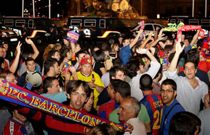 Ver v&iacute;deo  'Los aficionados del Bar&ccedil;a celebran la Copa de Europa'