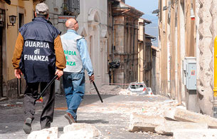 Ver v&iacute;deo  'Los constructores en L'Aquila no cumplieron la normativa'