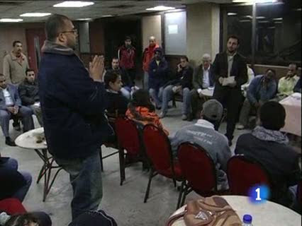 Ver v&iacute;deo  'Los j&oacute;venes impulsaron la revoluci&oacute;n en Egipto y son ahora una fuerza capital para la transici&oacute;n'