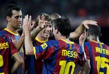 Los jugadores del Bar&ccedil;a celebrando el tercer gol de Leo Messi.