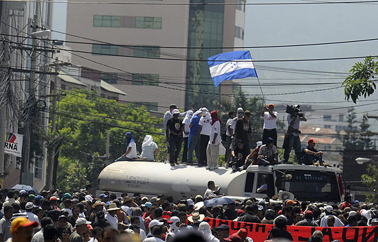 Los militares detienen al presidente de Honduras