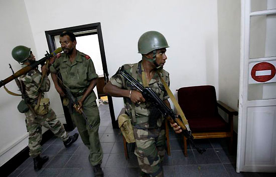 Los militares irrumpen en el palacio del presidente de Madagascar