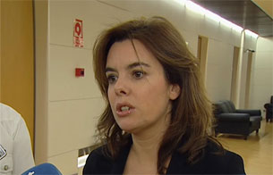 Ver v&iacute;deo  'Los partidos pol&iacute;ticos dan el p&eacute;same a la familia del soldado muerto en Afganist&aacute;n'