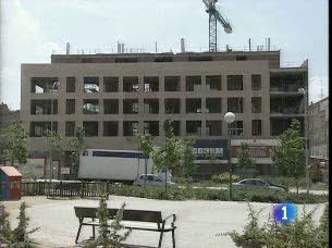 Ver v&iacute;deo  'Los recortes en el gasto p&uacute;blico afectar&aacute;n tambien a las pol&iacute;ticas de vivienda, a partir de 2011'