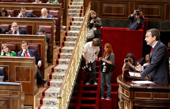 Los sindicatos y la patronal valoran las medidas anunciadas en el debate del estado de la Naci�n