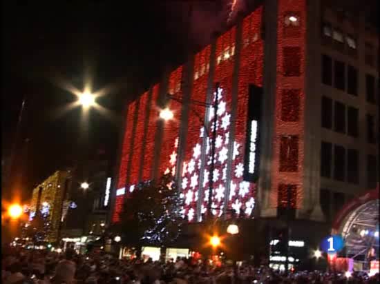 La crisis enciende a&uacute;n m&aacute;s la pol&eacute;mica que suele rodear al gasto de la iluminaci&oacute;n navide&ntilde;a
