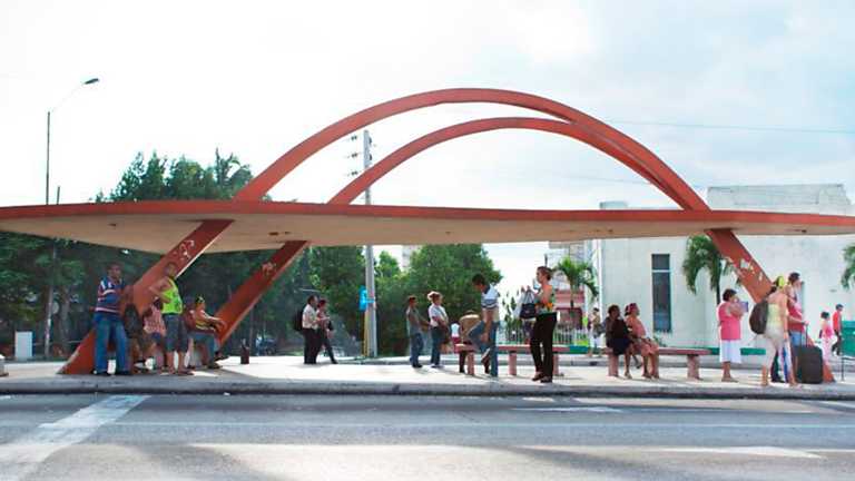 Metr&oacute;polis - Lugares de tr&aacute;nsito