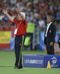 Luis Aragon&eacute;s da instrucciones