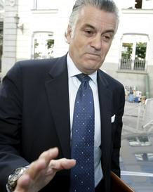 B&aacute;rcenas declara como imputado provisional por los delitos de cochecho y fraude fiscal.