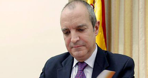 Luis Fernández, en una Comisión Mixta de Control Luis Fernández, en una Comisión Mixta de Control