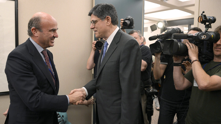 Luis de Guindos cree que la uni&oacute;n bancaria es la decisi&oacute;n m&aacute;s importante que debe tomar Europa