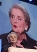 Madeleine Albright, quien fuera secretaria de Estado de EE. UU., ha intervenido en la Convenci&oacute;n dem&oacute;crata que se celebra en Denver.