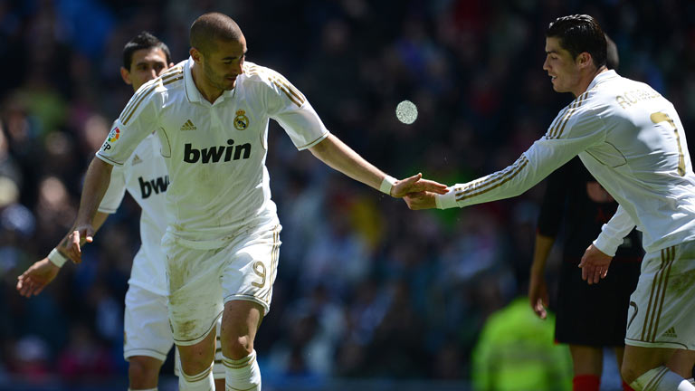 El Madrid domina y gana al Sevilla