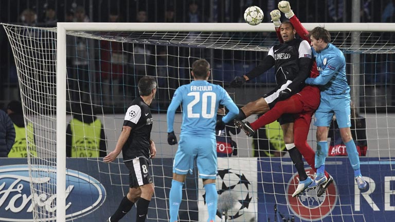 El M&aacute;laga logra en Rusia el liderato de grupo